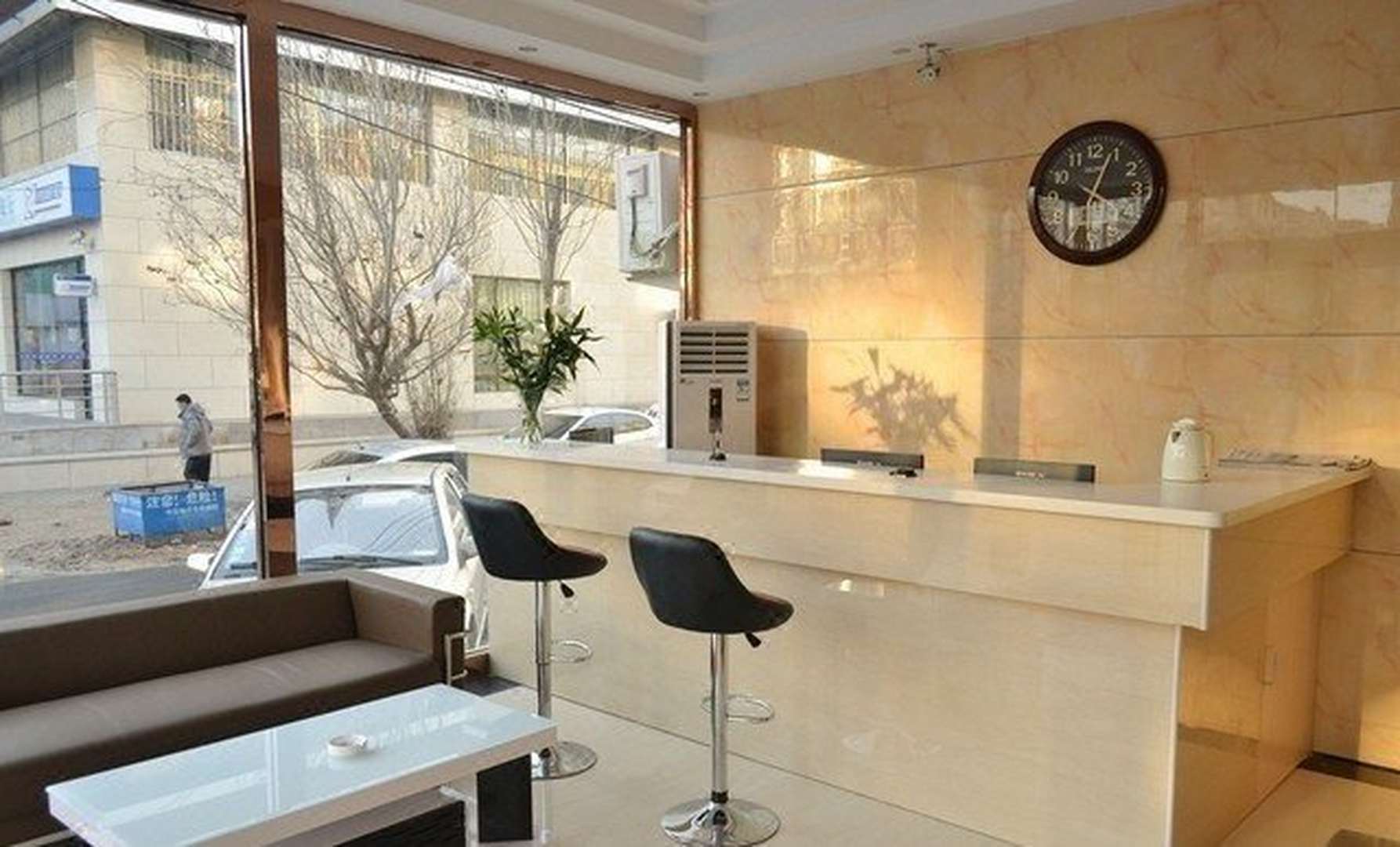 宝晨酒店(呼和浩特通道北街医科大附属医院店)