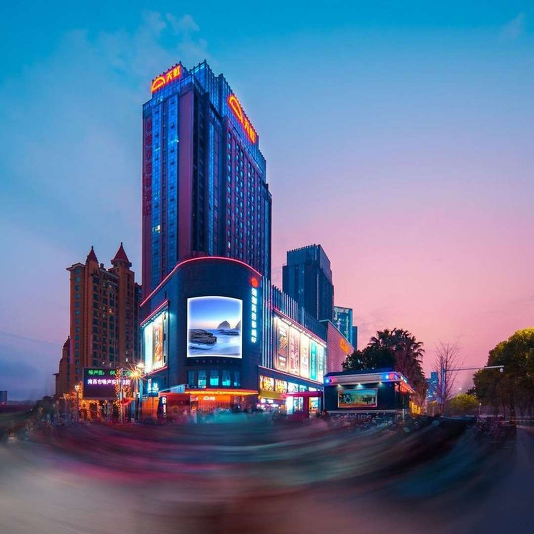 南昌县维尚精选酒店