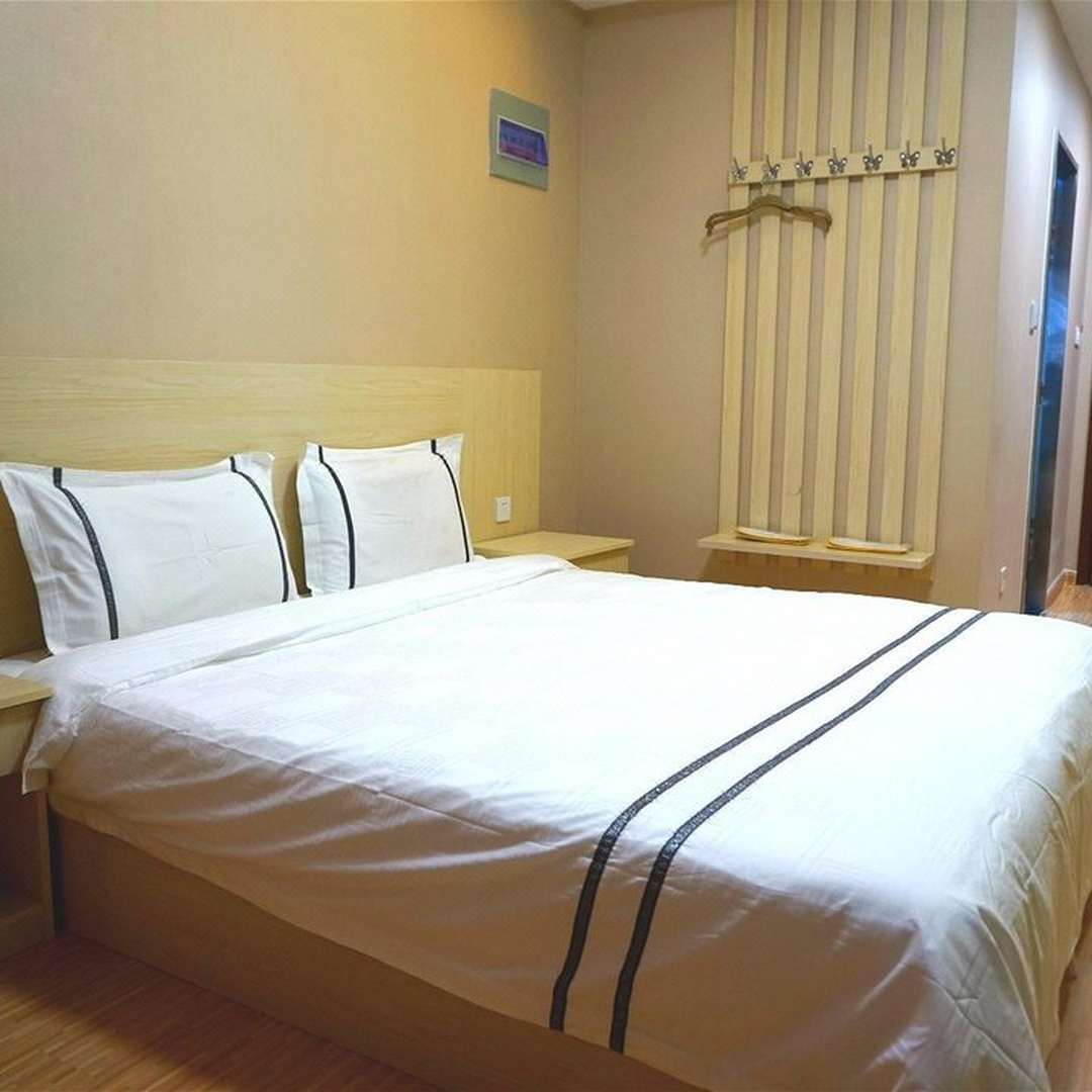 优途公寓(威海智汇中心店)