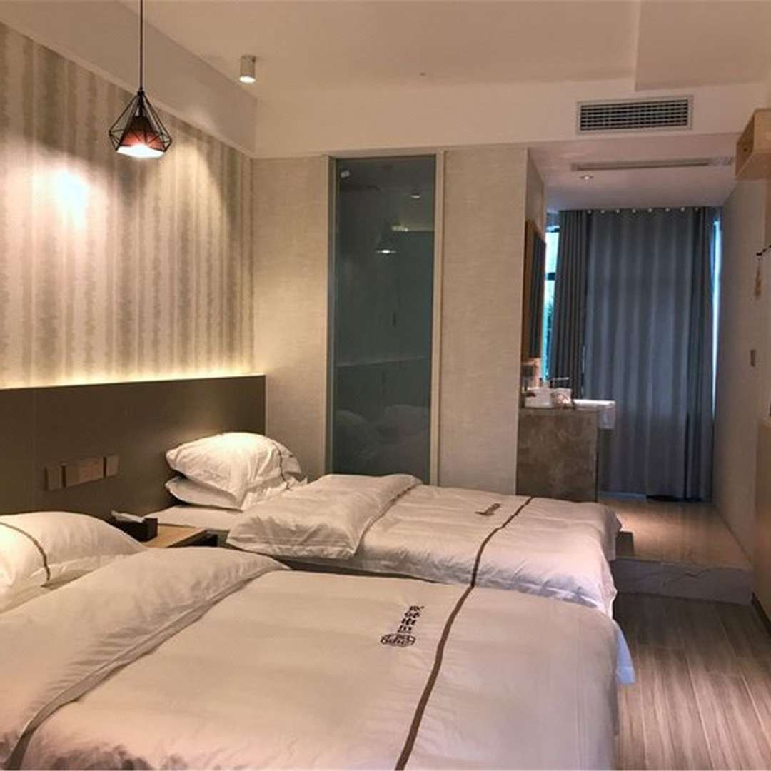 唐苑归云客栈