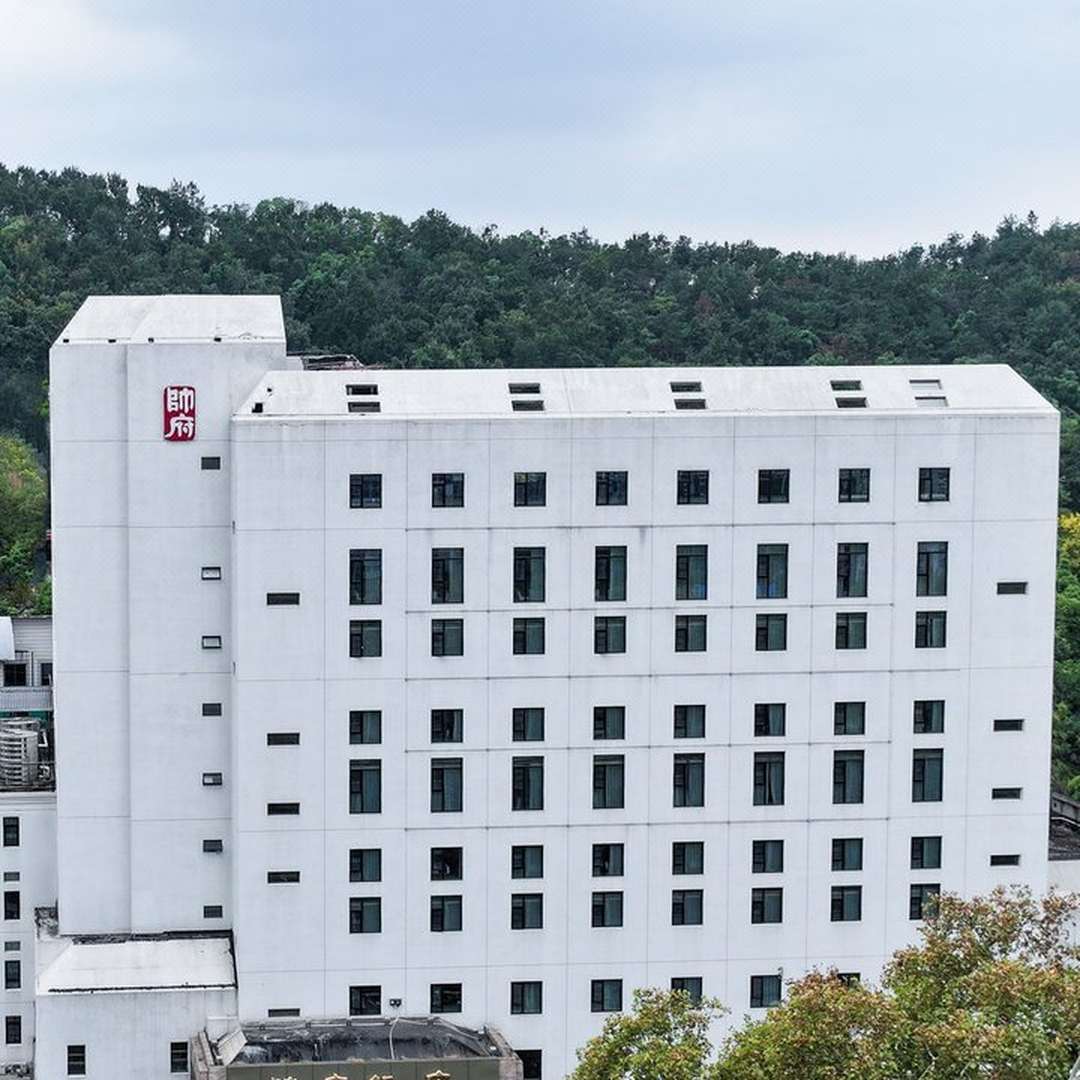 帅府饭店(八一路店)