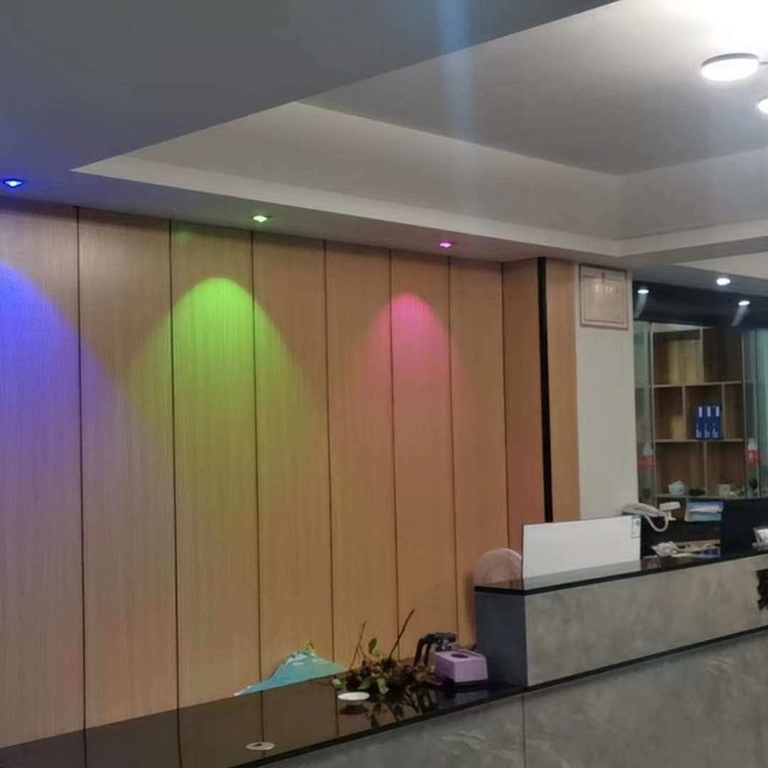 聚汇商务公寓(潮州古城西湖公园店)