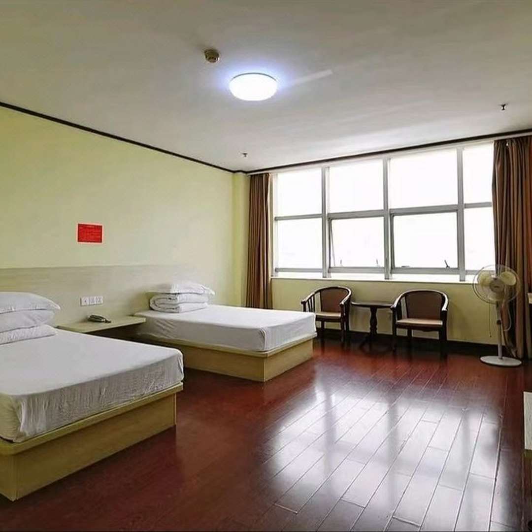 光明旅馆(金池路店)