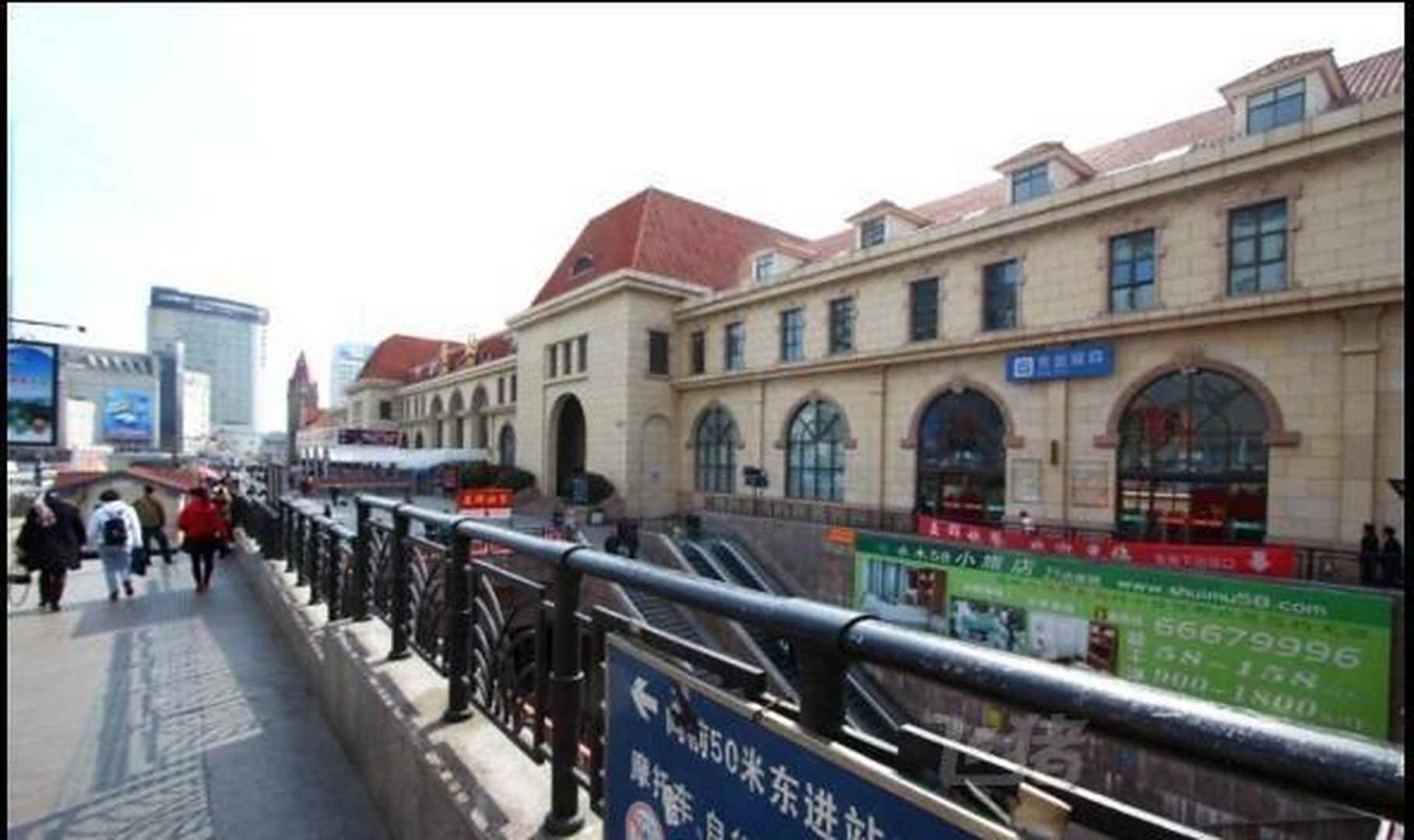 青岛栈桥听海丽景公寓