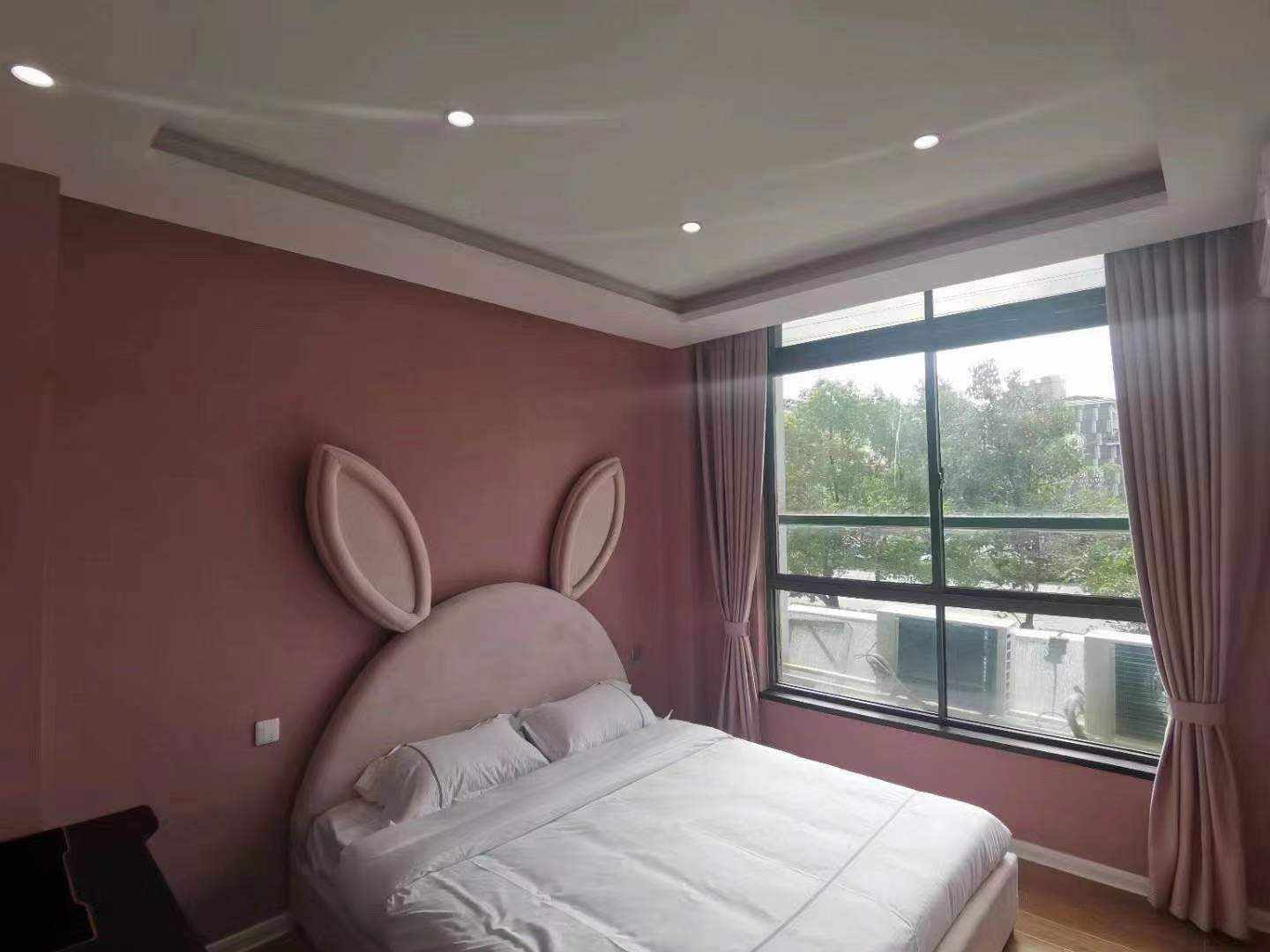 煻果主题酒店