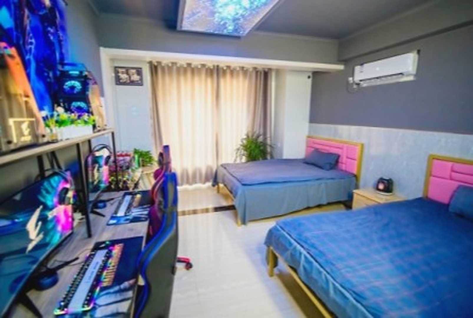 艾泽MAX电竞酒店(金城春华园店)