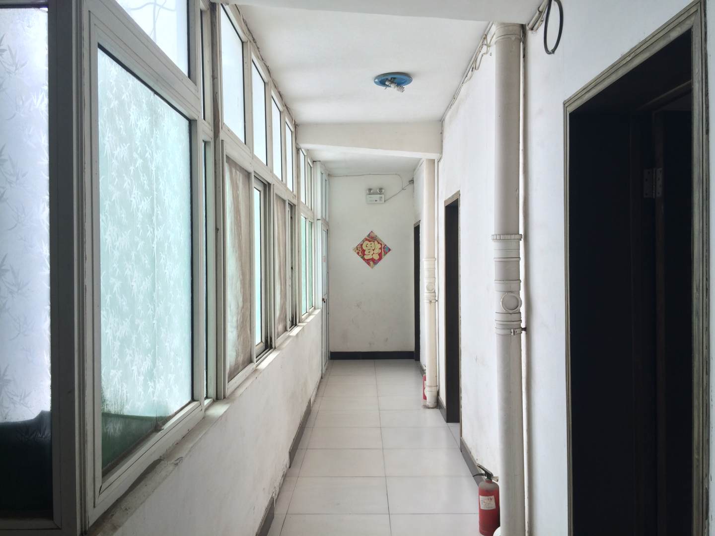 兴龙宾馆(上街路店)