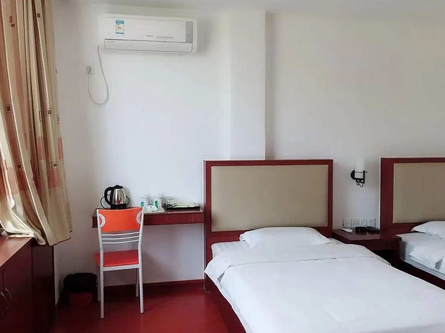 富丽雅旅馆