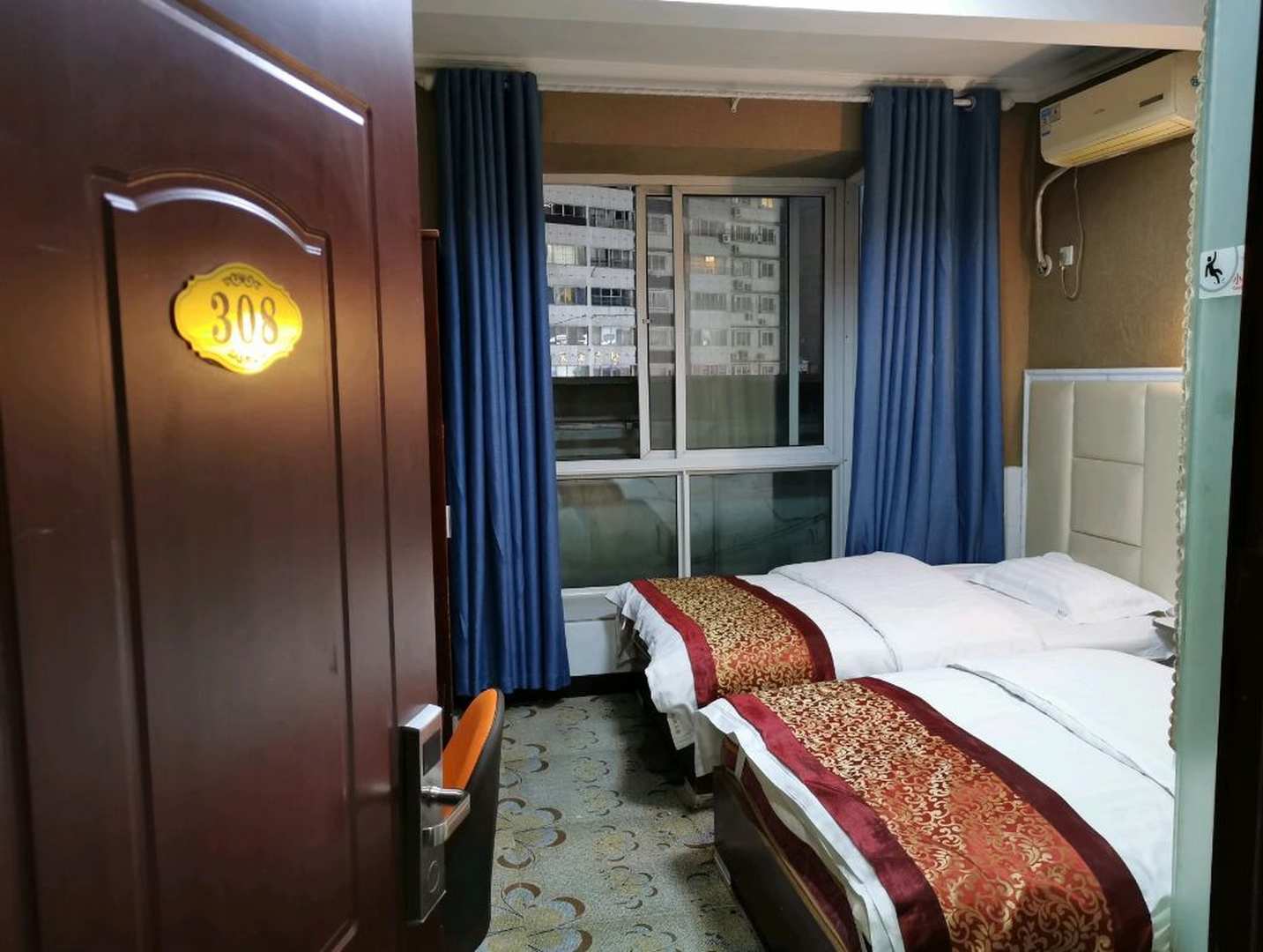 凯旋宾馆(江北大道东段店)