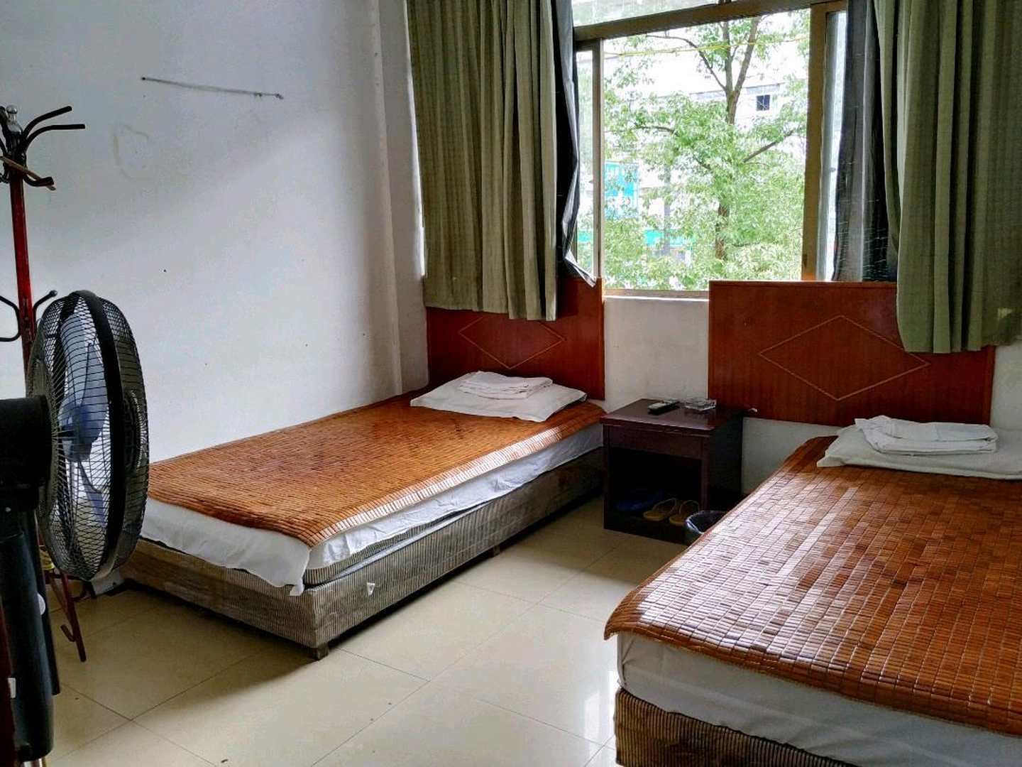 丽良旅馆
