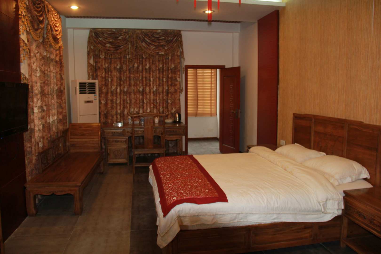 南充鸽翔山庄