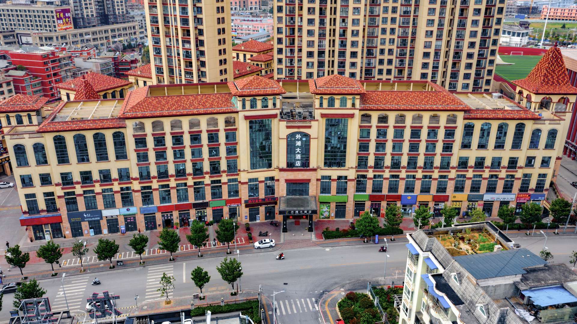 龙里外滩大酒店