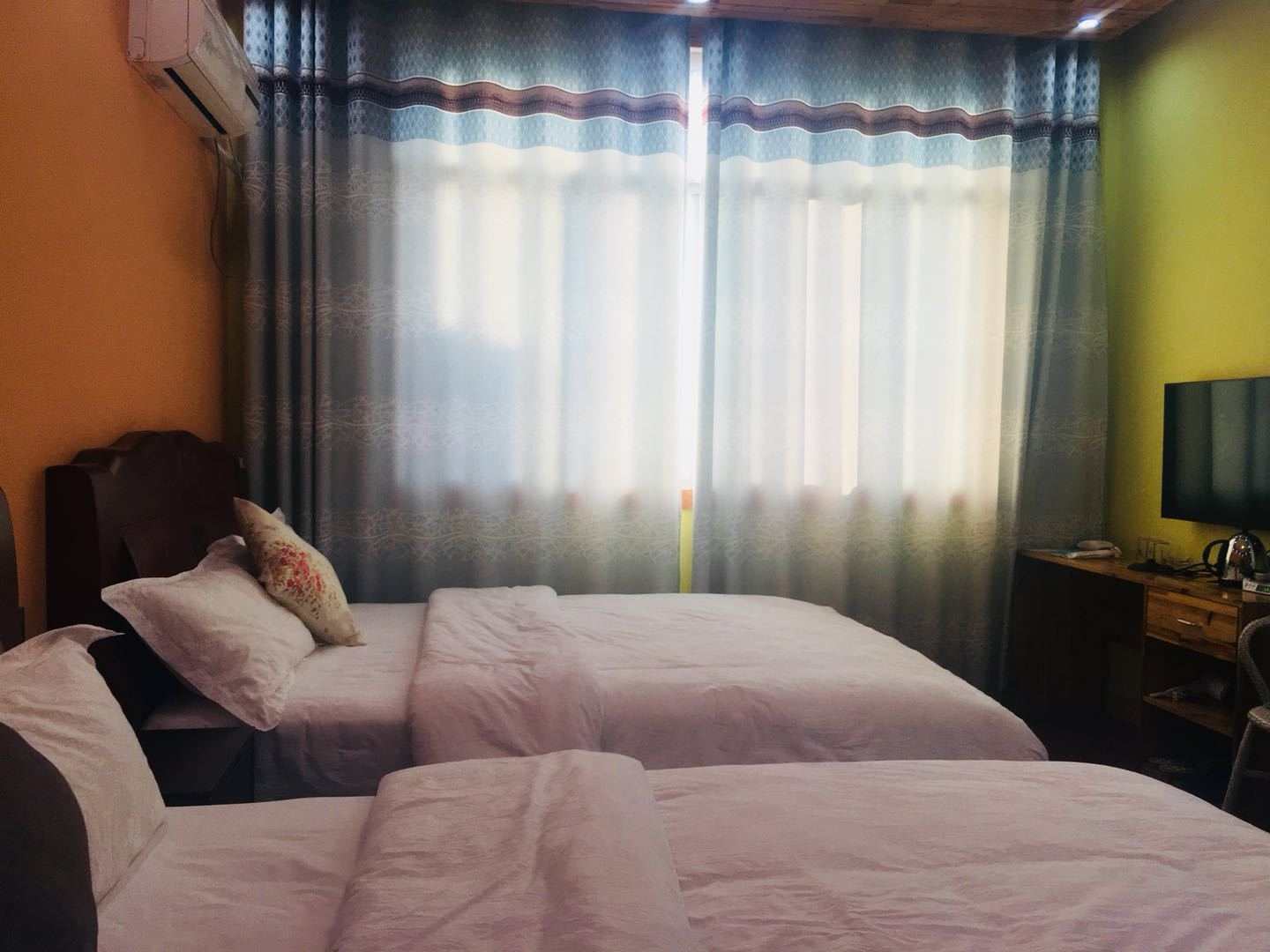 肥佬客栈