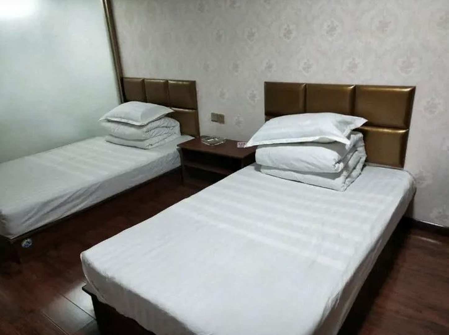 八方客旅馆