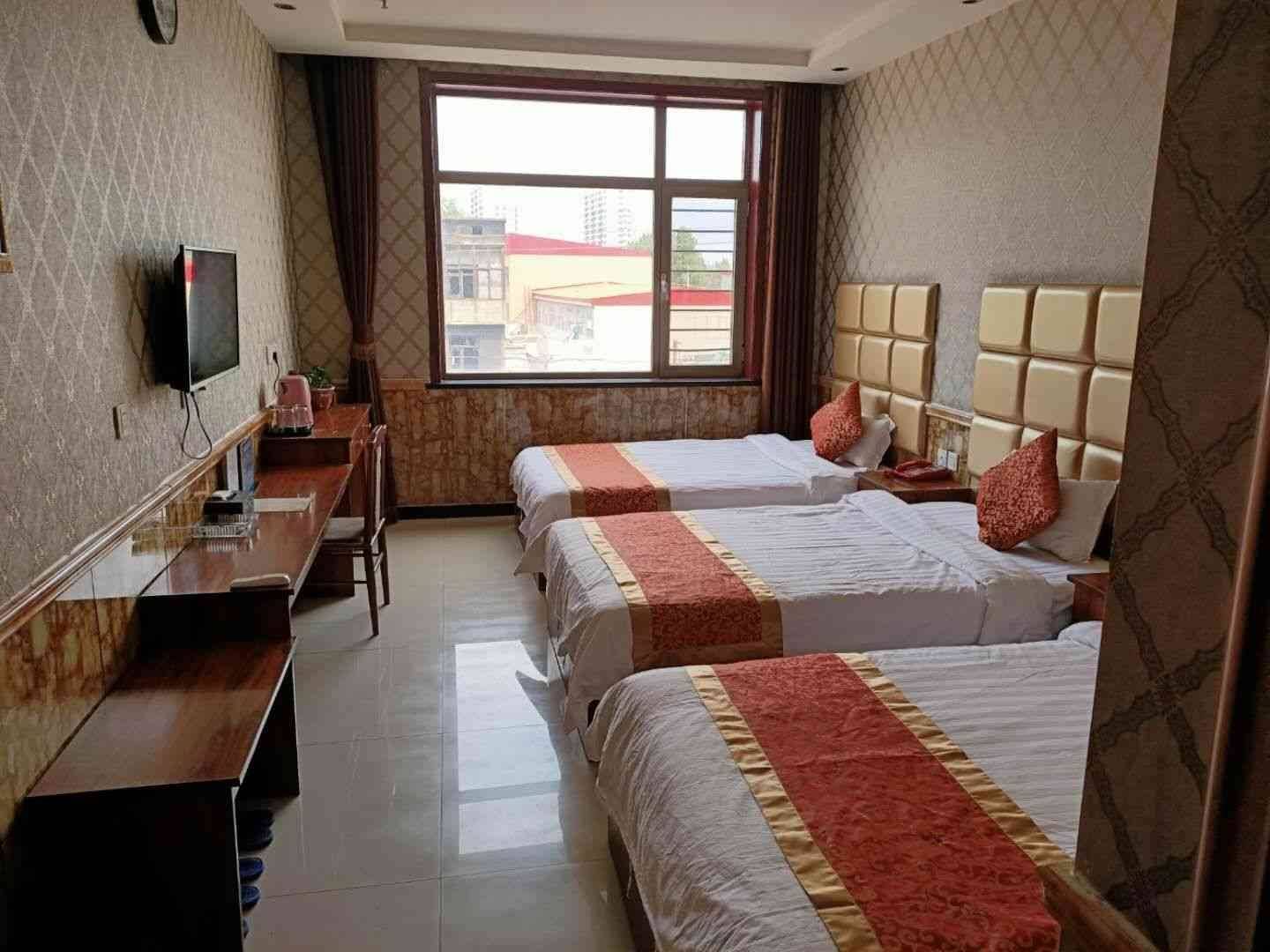 文安鸿翔汤泉宾馆