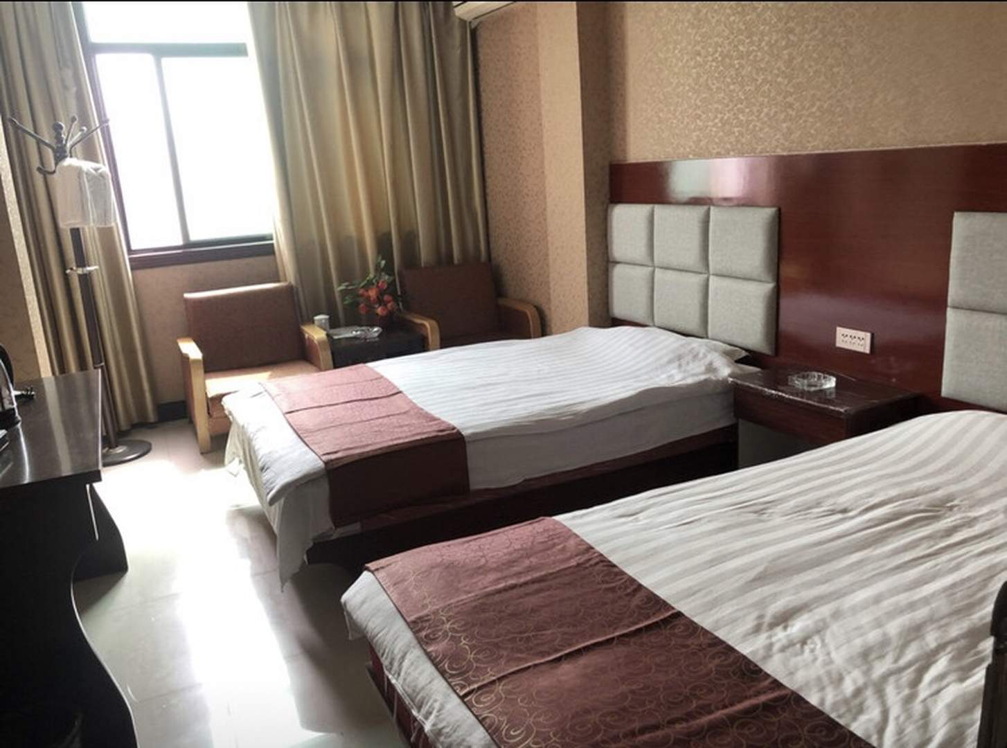 新仓客栈