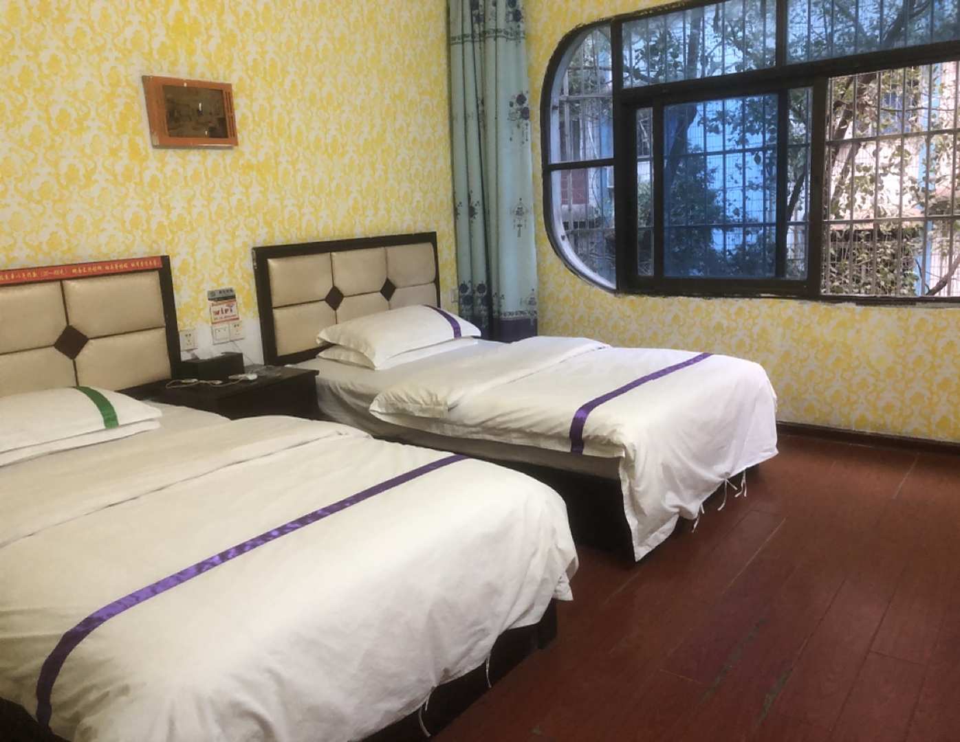 宜章泗通宾馆