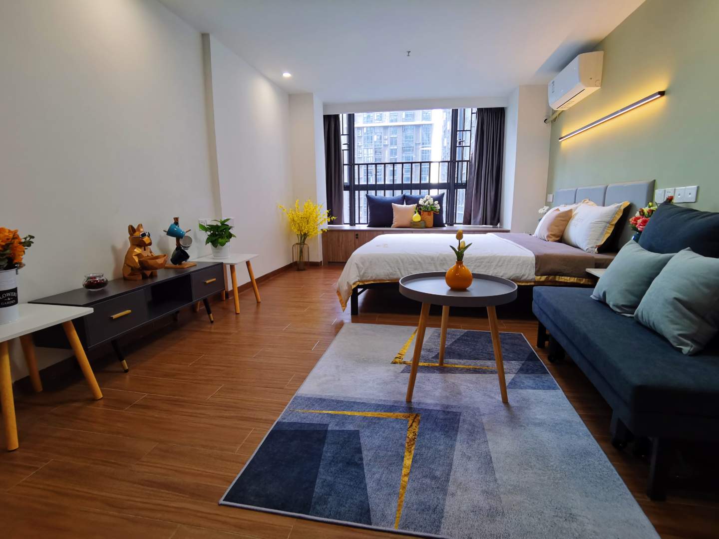 浪漫小居公寓