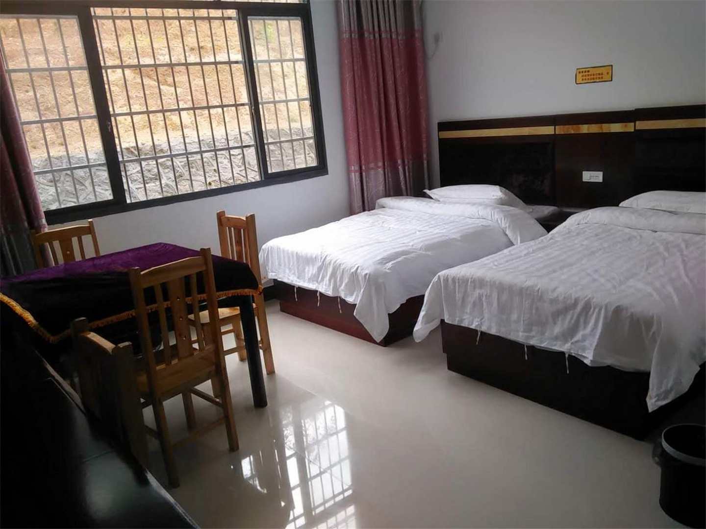 龙虎山香炉峰农家乐