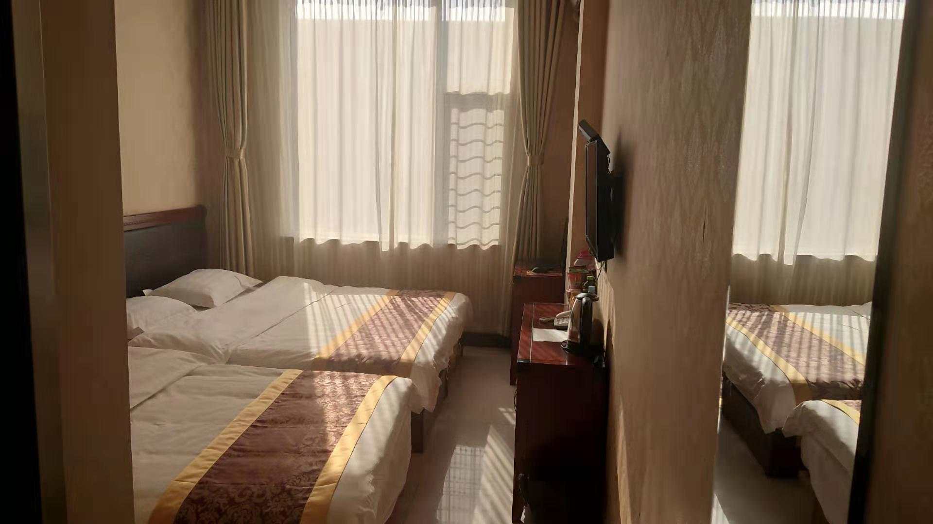 怀仁宏达宾馆