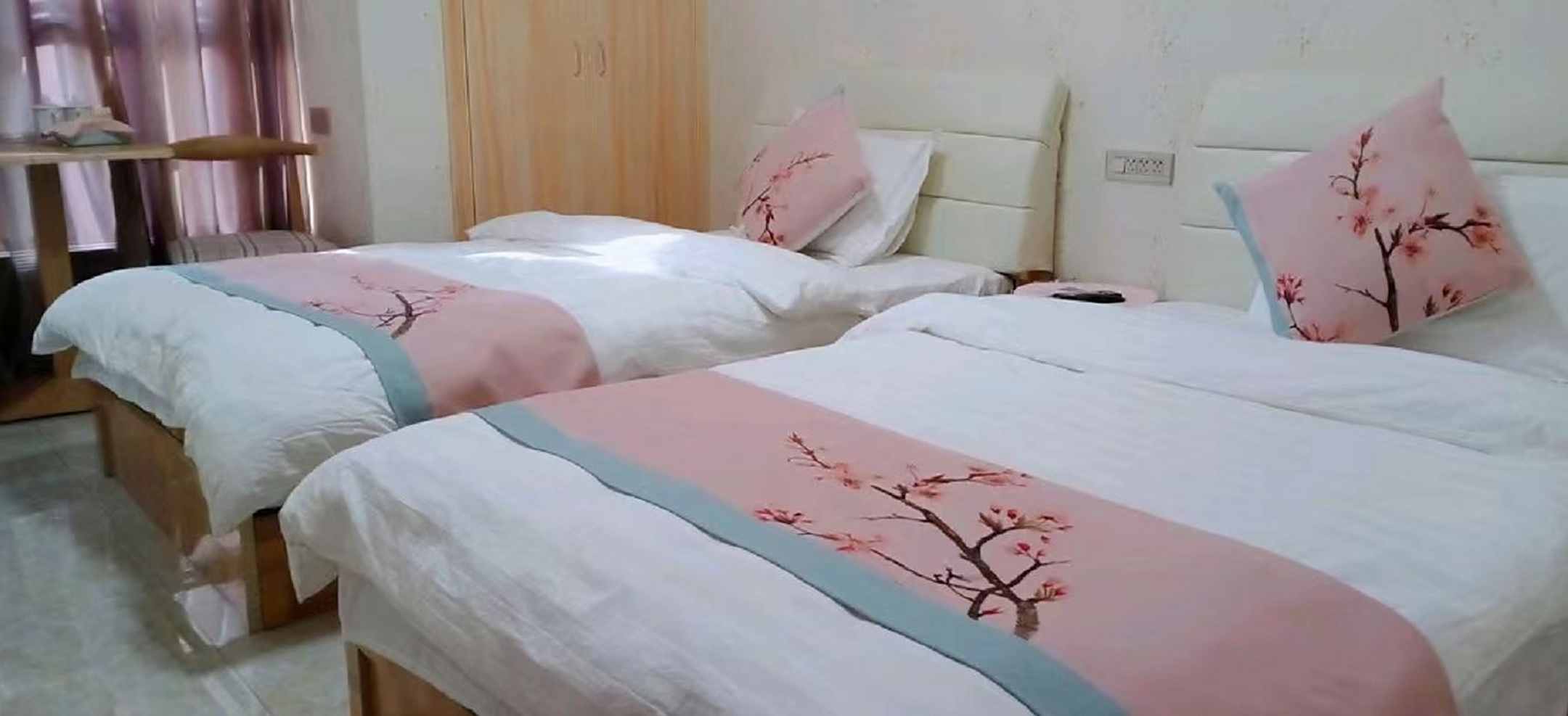 西昌青松民宿