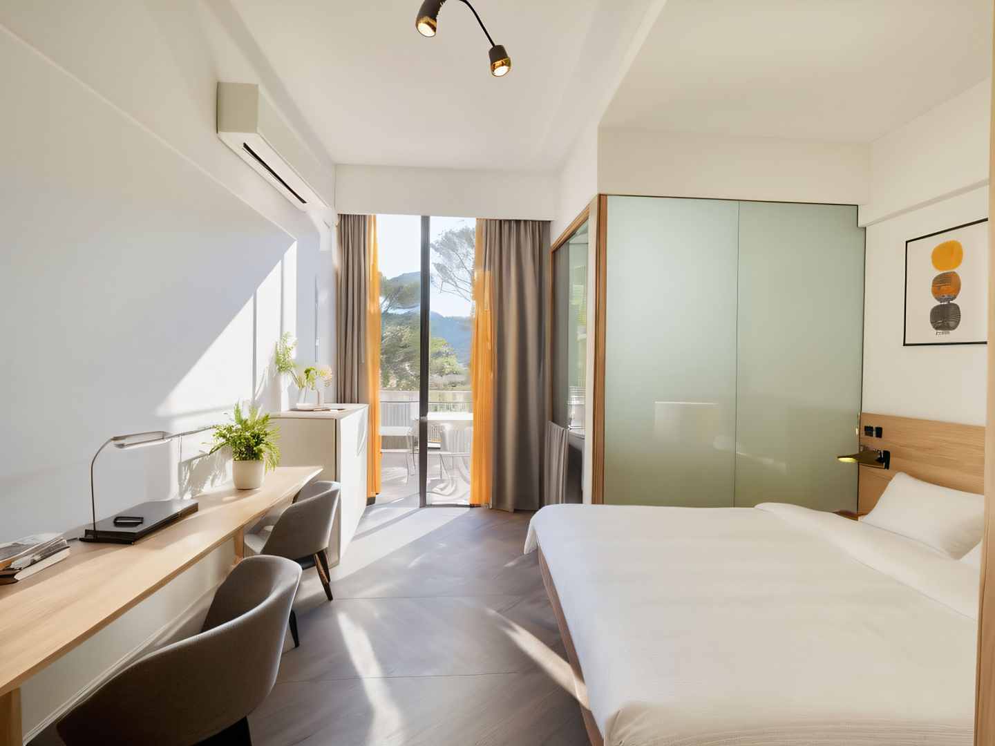 V+国际青年公寓(东莞东城万达广场店)