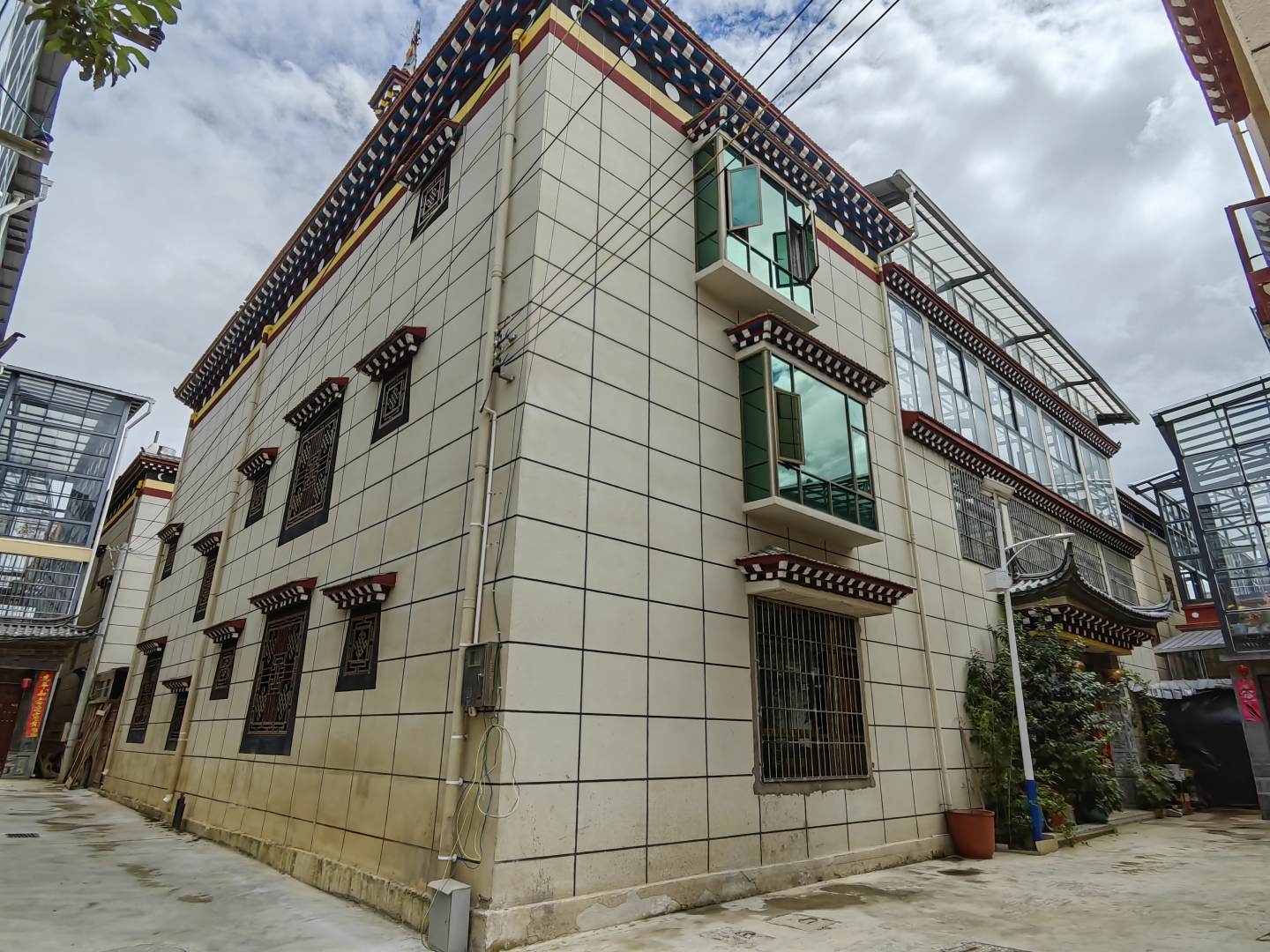 香格里拉高原之星民宿(松赞林景区店)