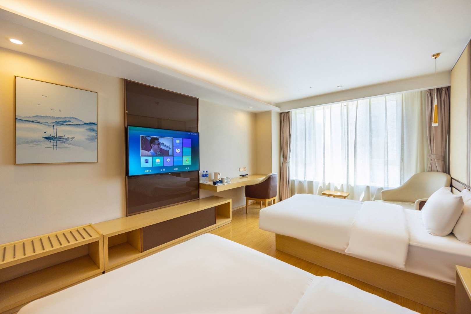 开运酒店(西宁城北万达广场店)