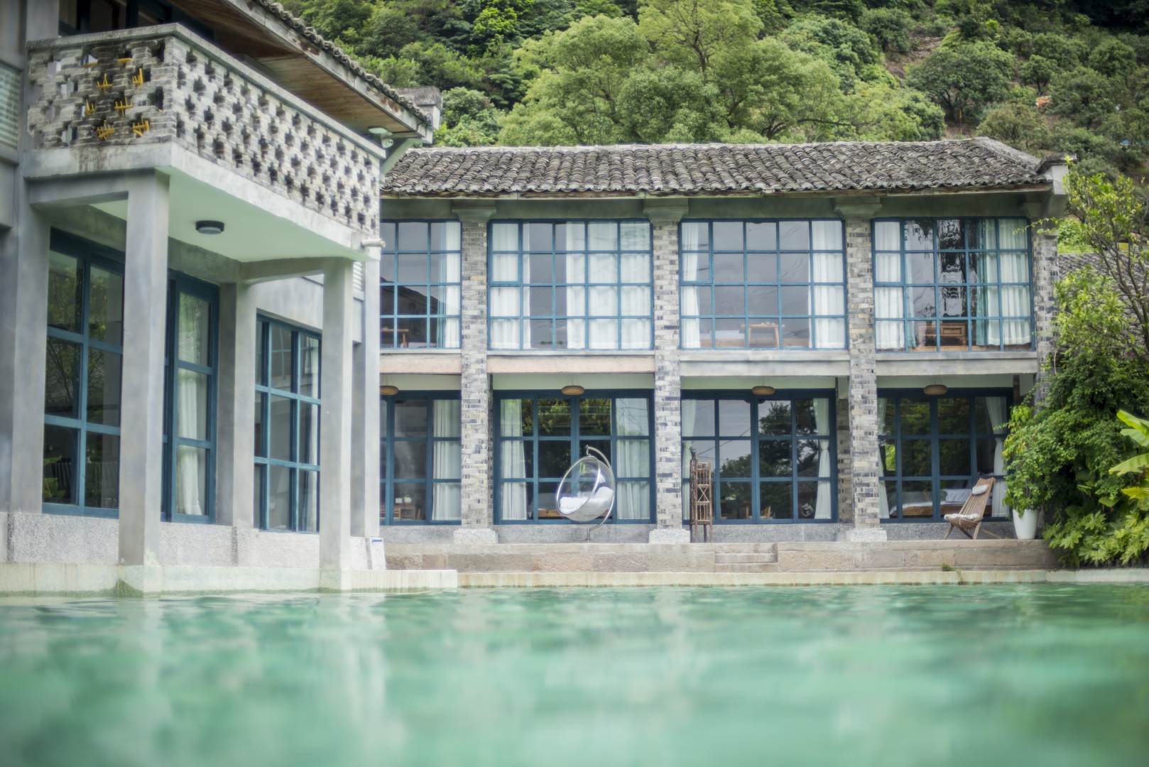 温州迷途水迹民居