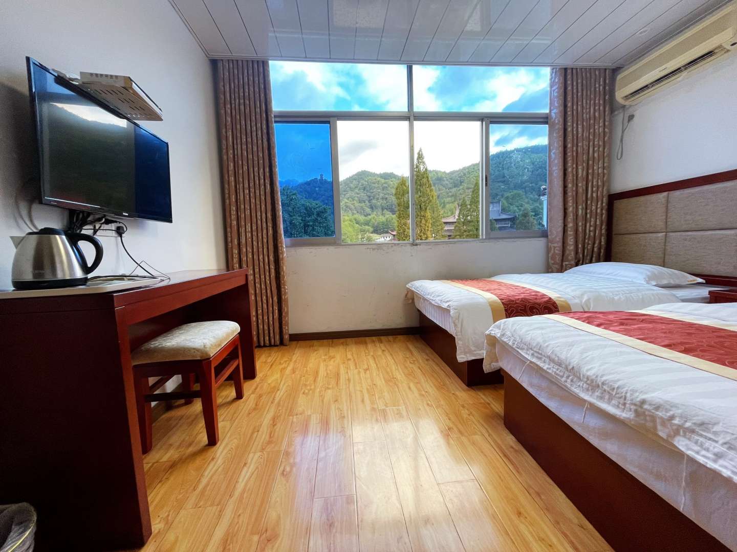 九华山杨明酒店