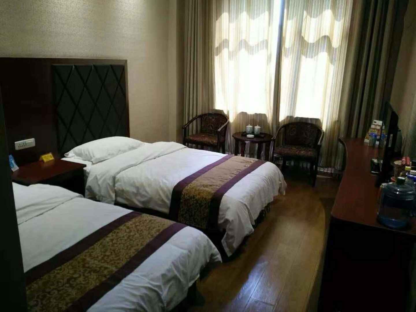 君都快捷酒店