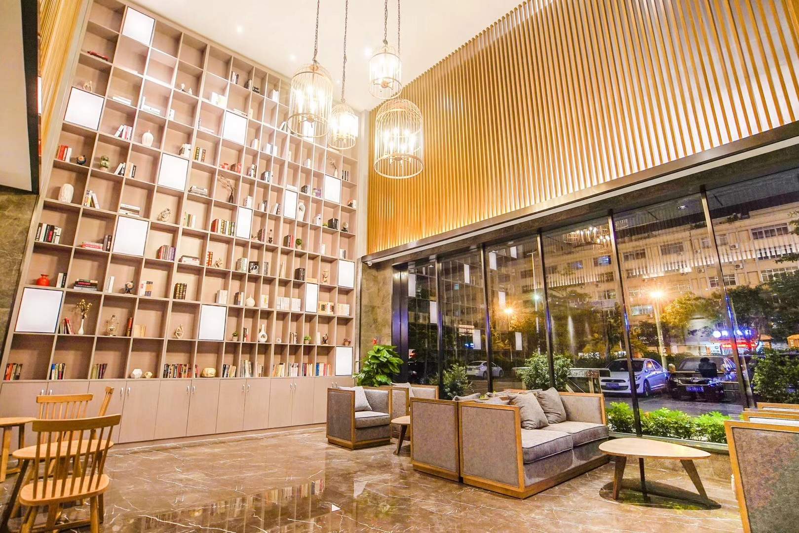 阳江宜家紫荆花酒店(新达城店)