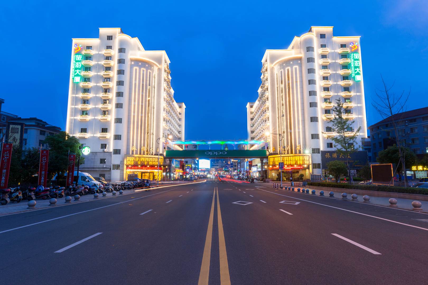 旅游大厦(万盛南街店)