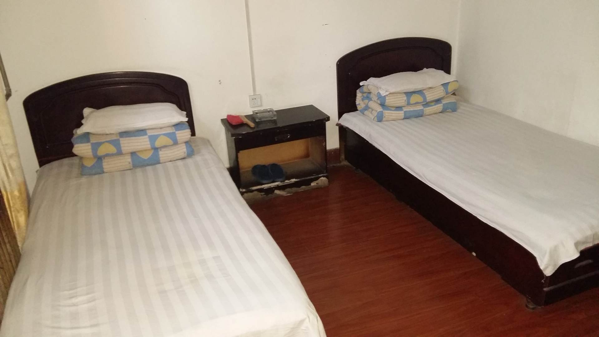 临汾老周旅馆