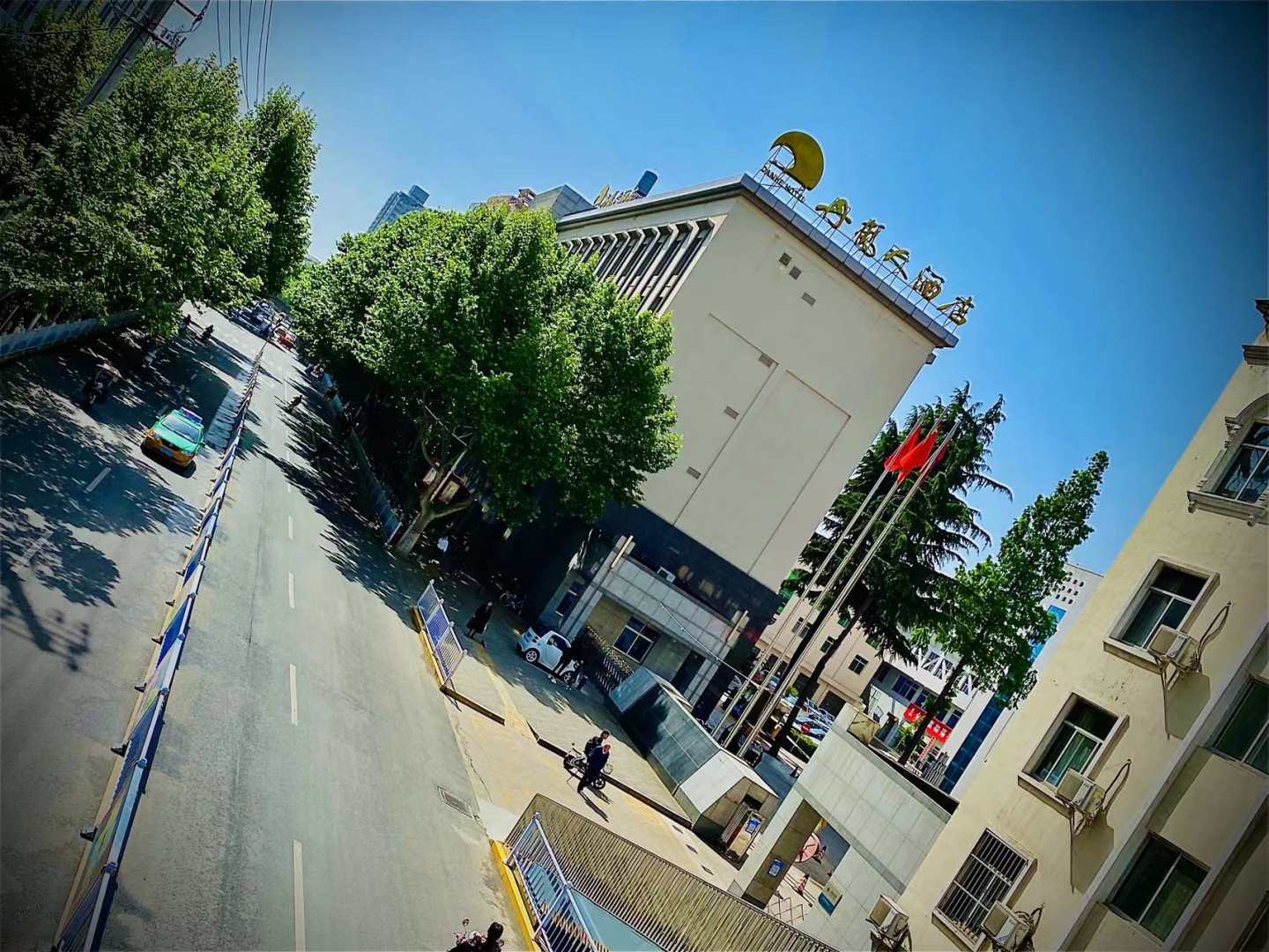 商洛丹鹤大酒店