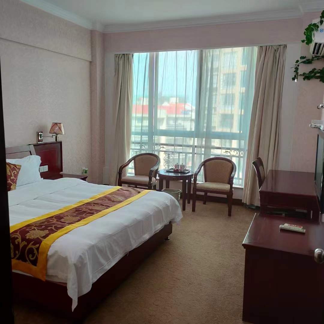 浪花酒店(祥云中路店)