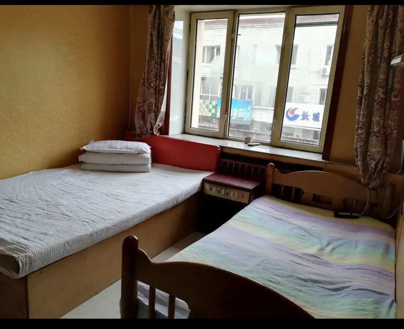 冬雨旅店