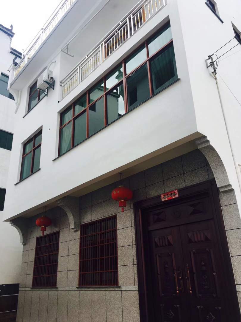 婺源石城黑皮小院