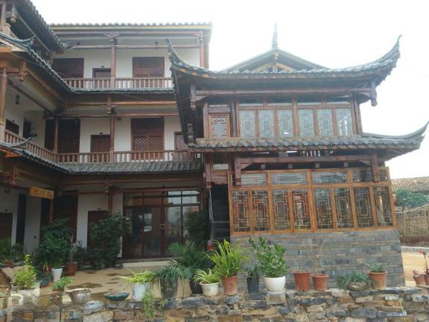 丘北忆乡苑客栈