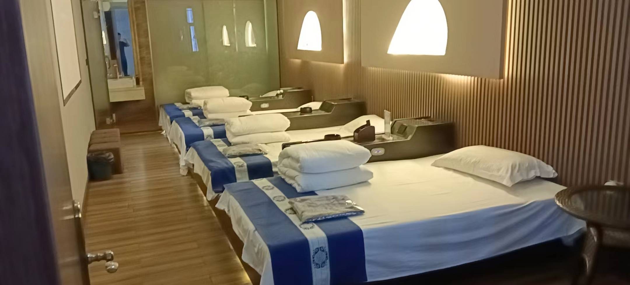 健龙浴业