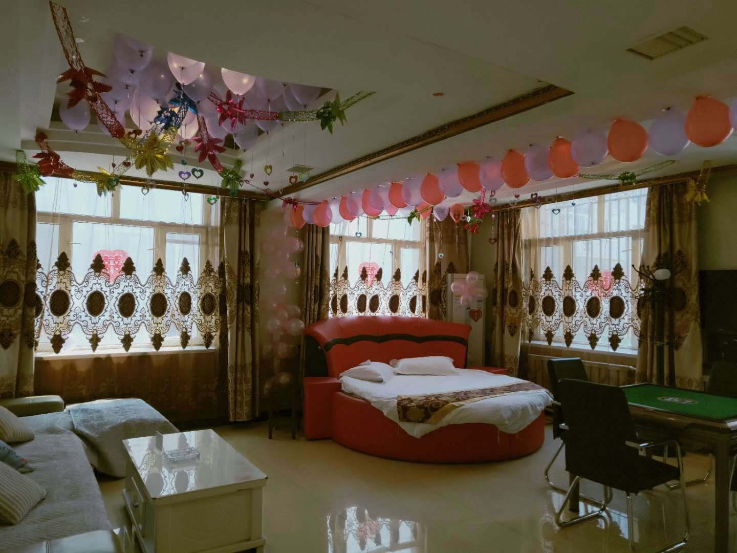 海伦幸福宾馆(建新路店)