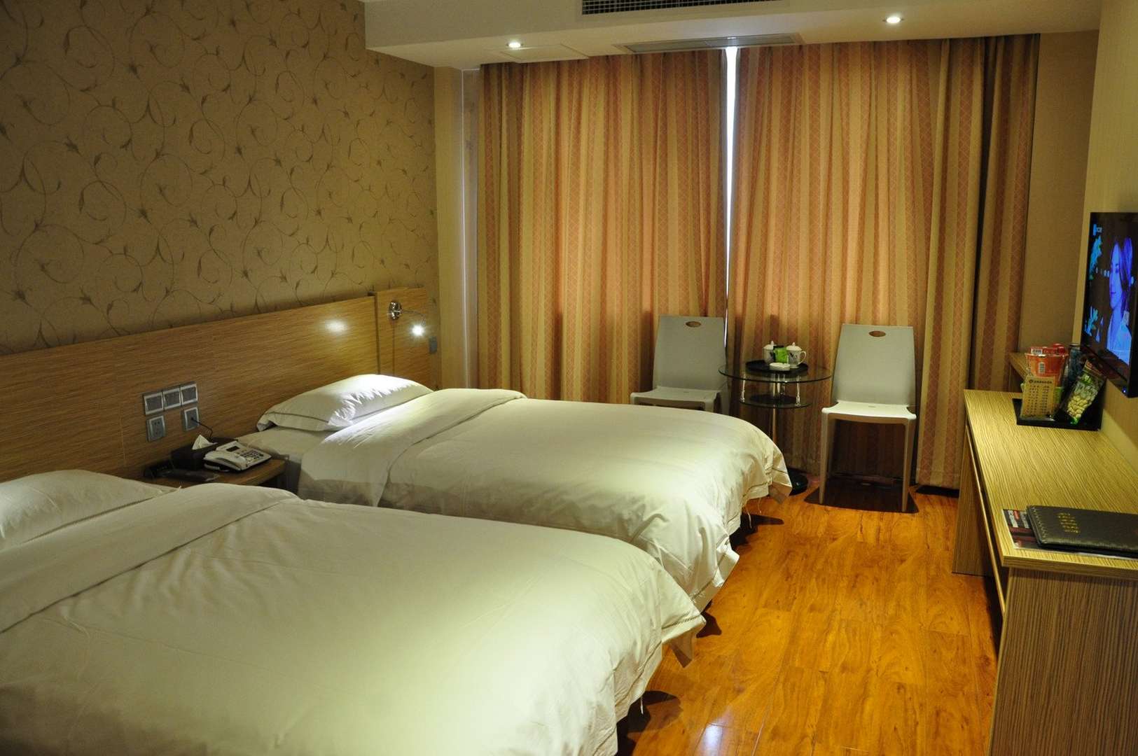 瑞景商务宾馆(新南街)
