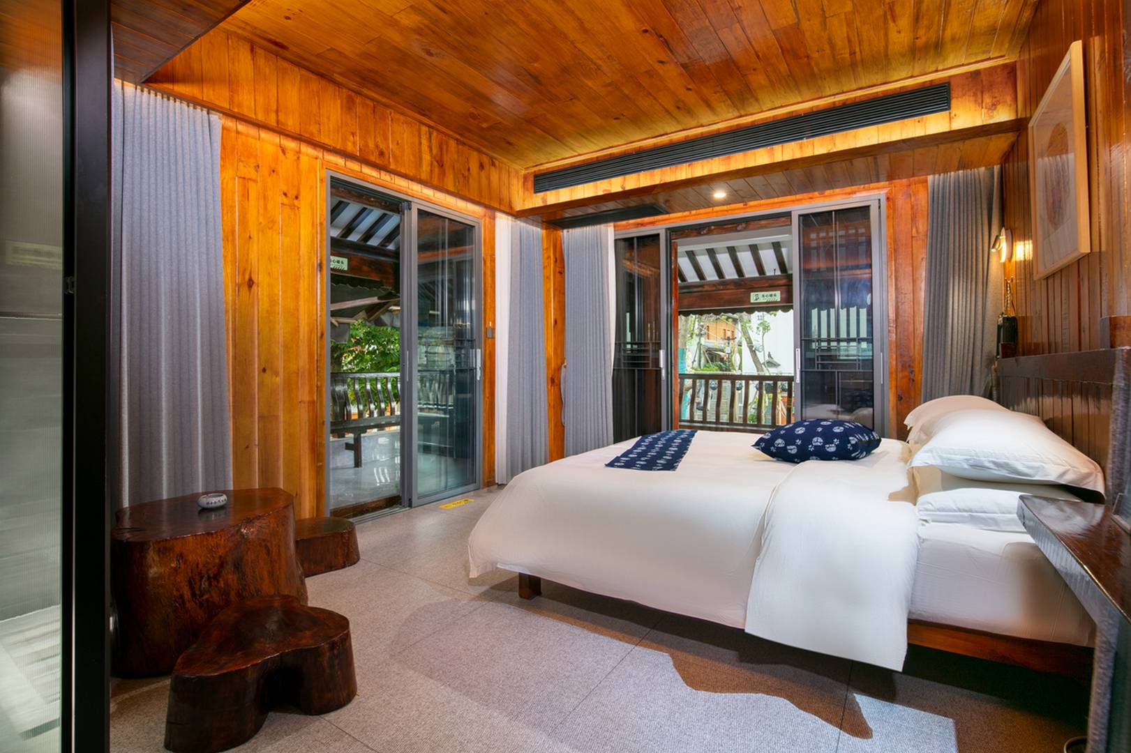 朋来合院客栈(普洱茶小镇店)