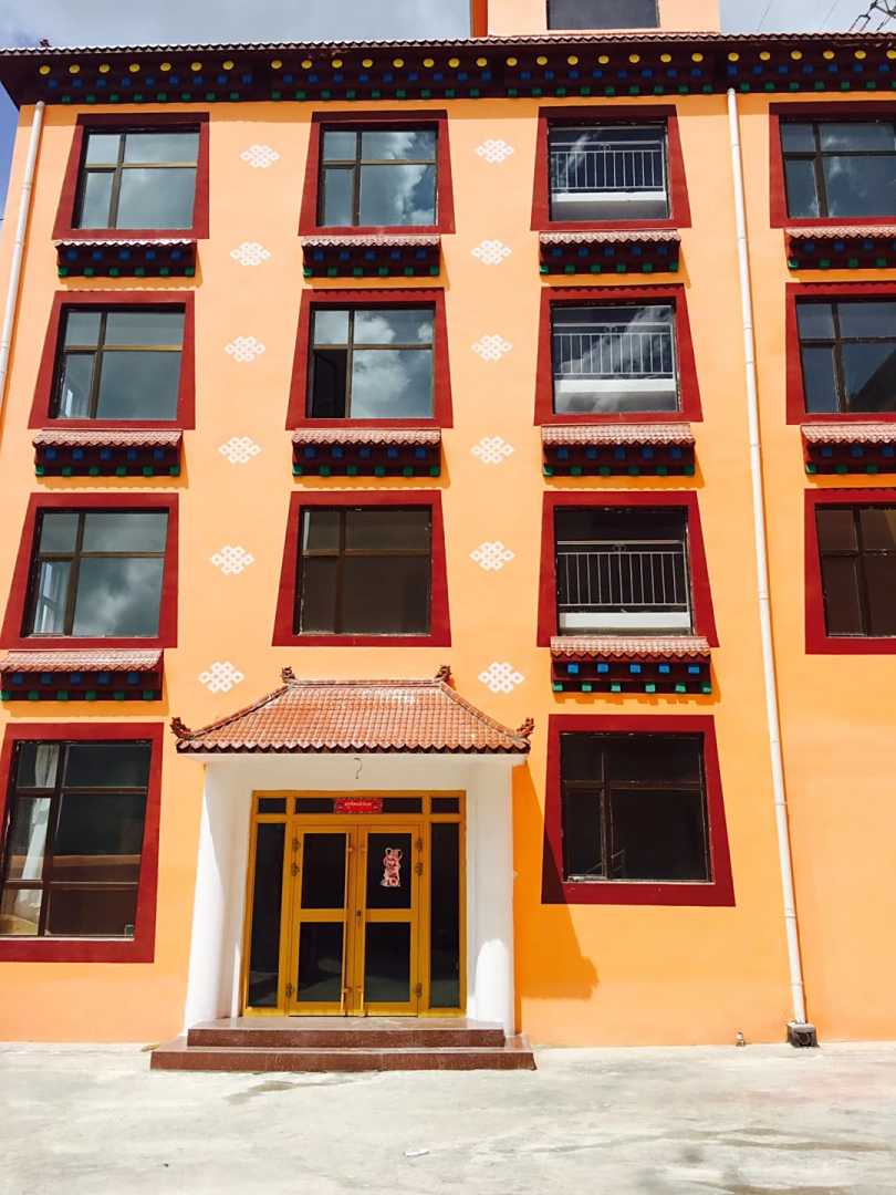 铁吾黎明旅馆