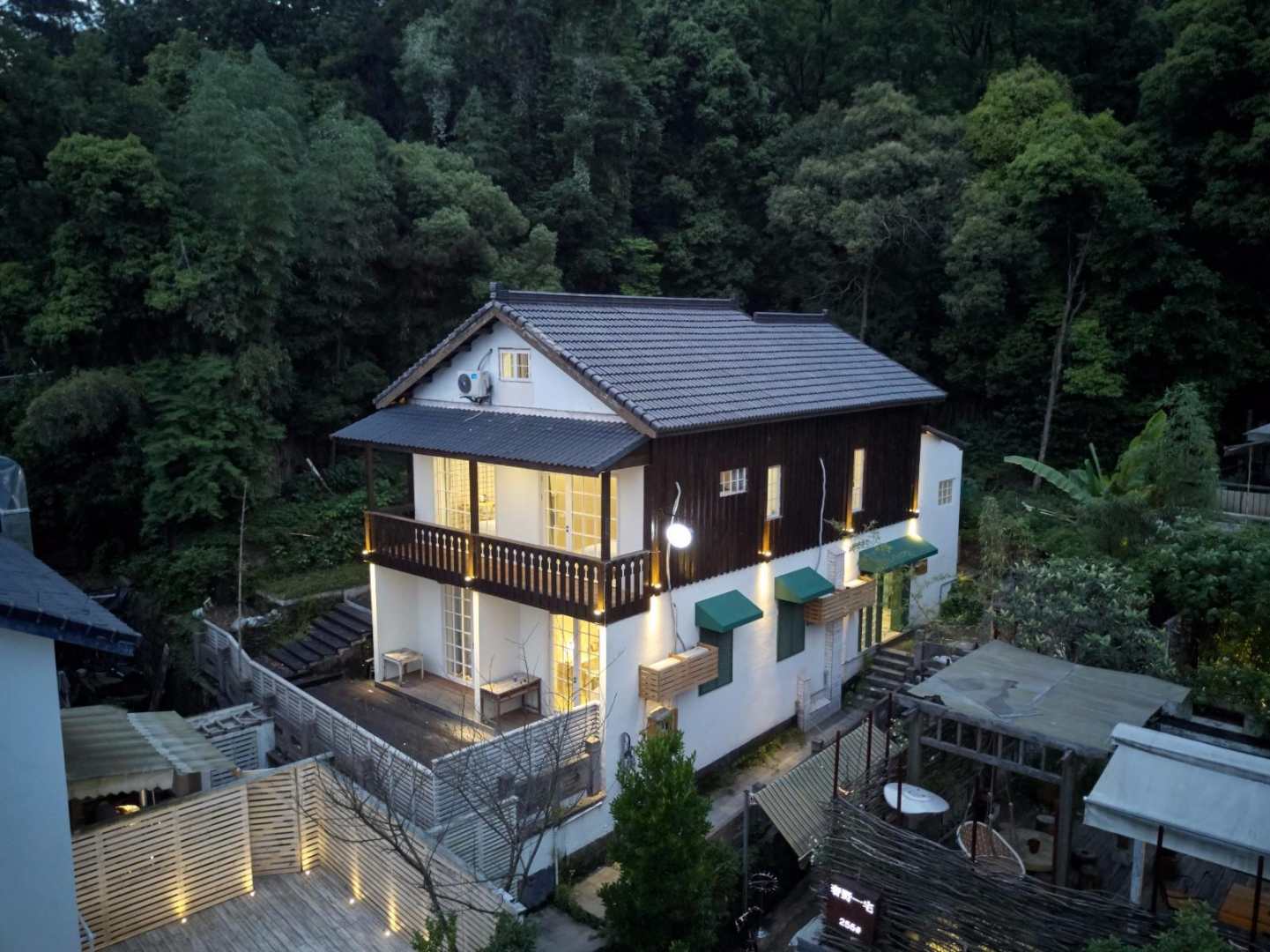 杭州灵隐漫步绿谷山间客栈
