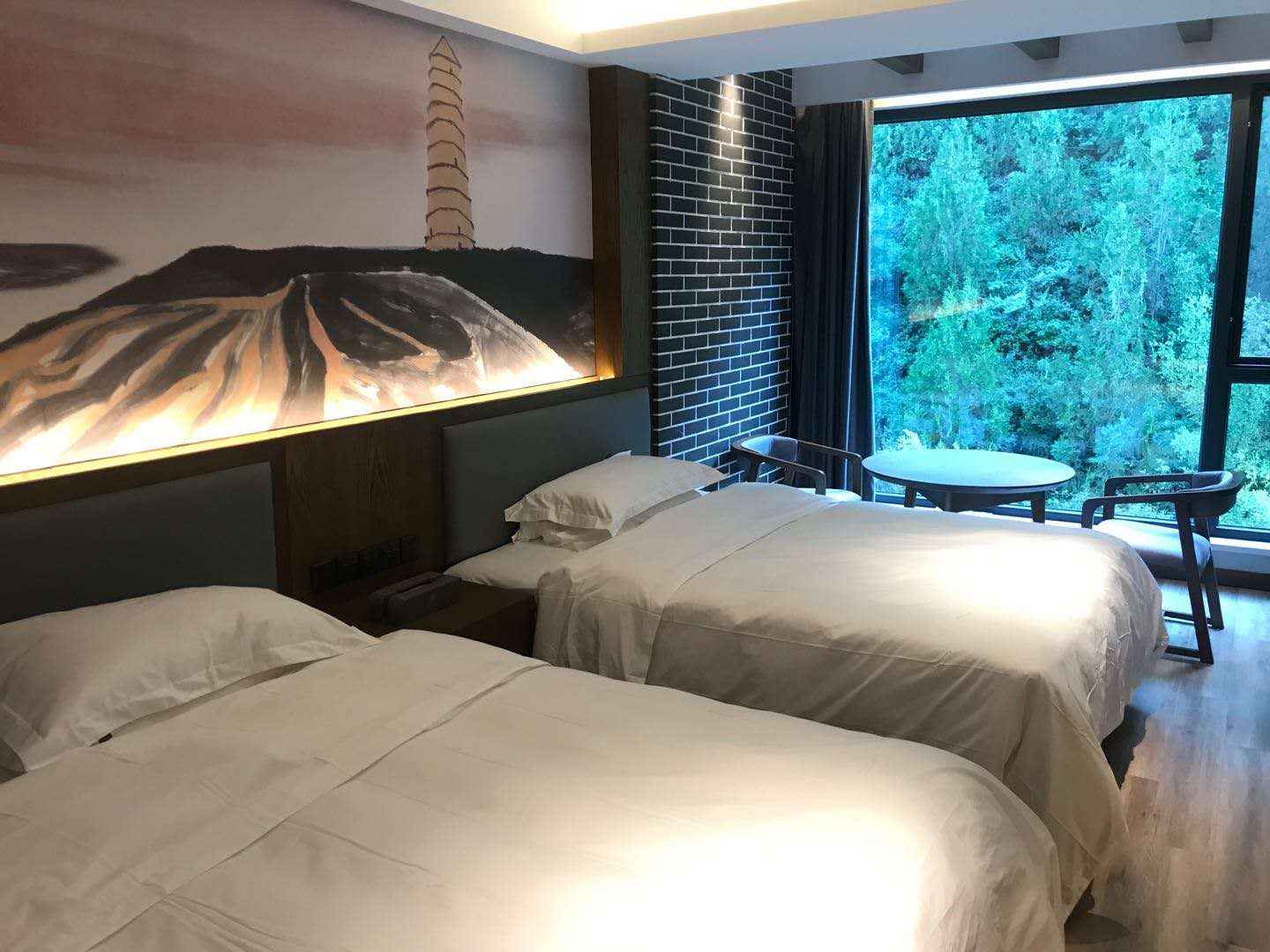 壶口假日酒店