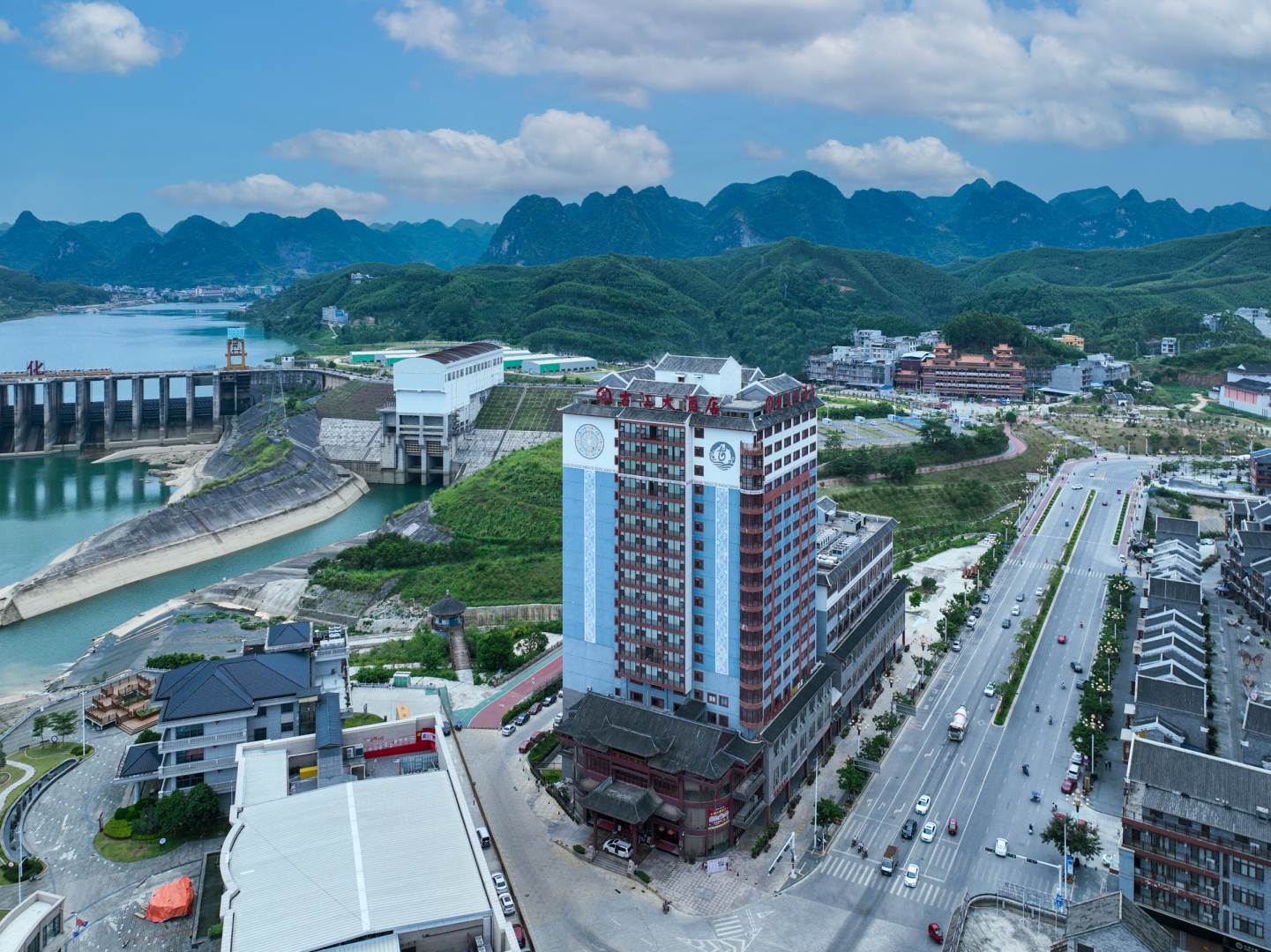 大化古江大酒店(奇美水城景区店)