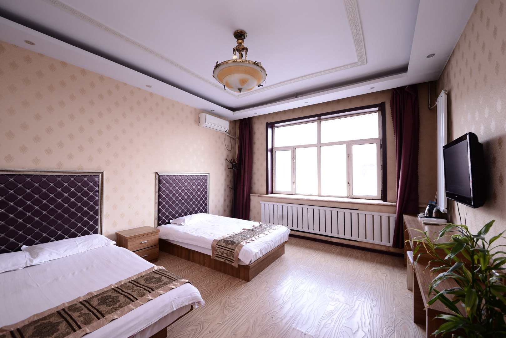 鸡东风顺快捷宾馆