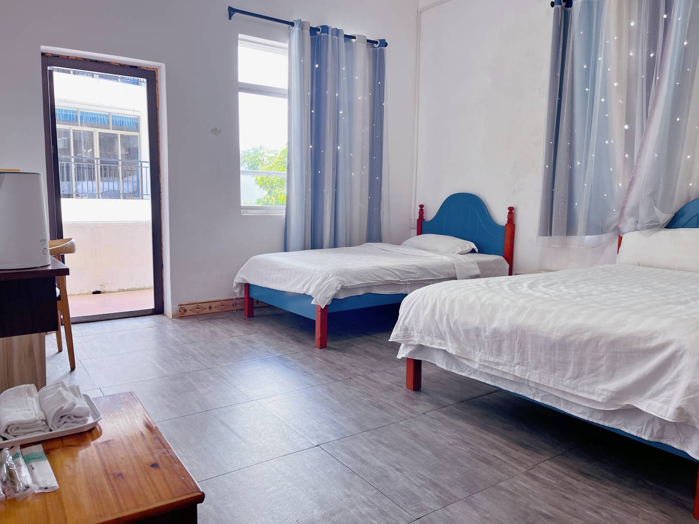 北海涠洲岛零叁·零贰青年旅舍