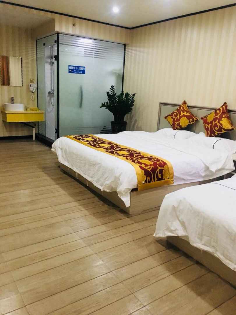 防城港海之鹭商务酒店(高铁北站湿地公园店)